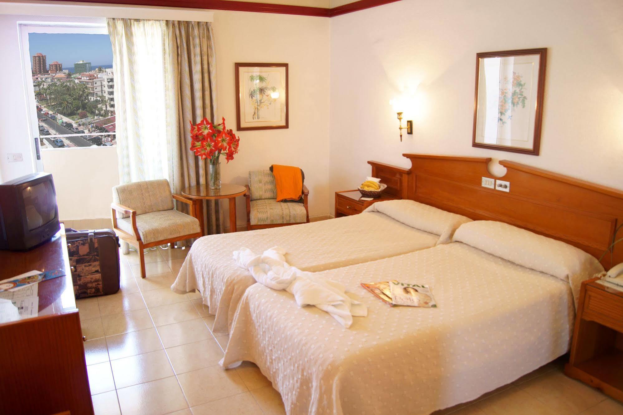 Hc Magec Hotel